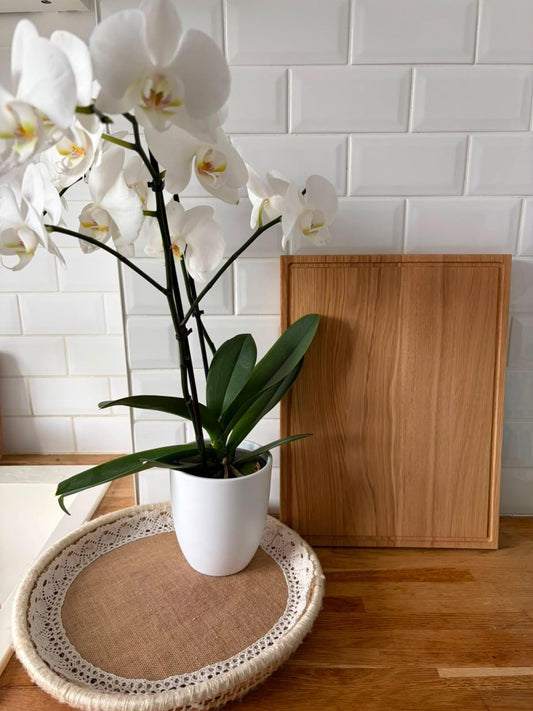 Planche à découper chêne massif grand format 40×30cm – Bords chanfréinés, cire alimentaire