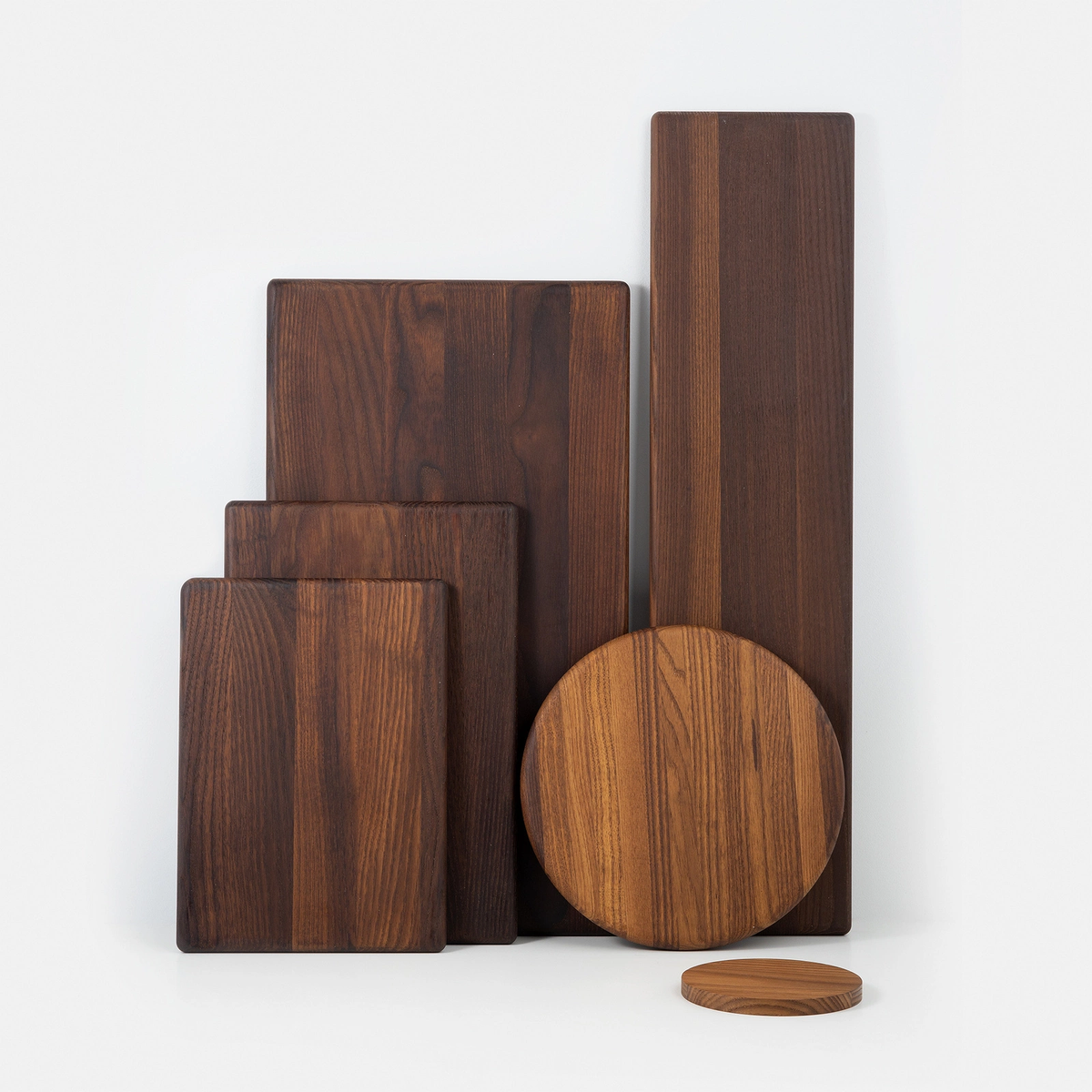 Planche à découper en bois de frêne thermo-traité 25×18cm – Design contemporain, fromages & apéro